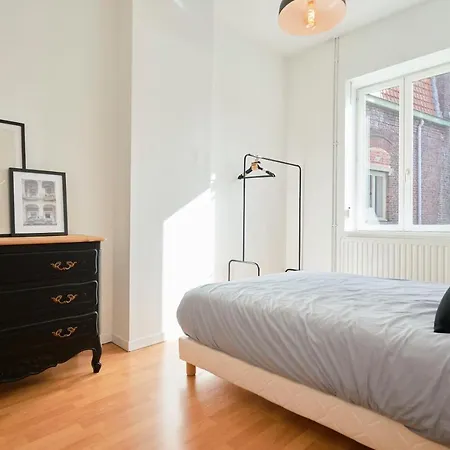 Locations - Le Renaix * 图尔昆