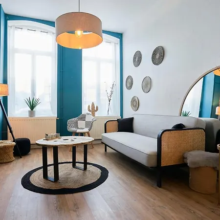 Locations - Le Renaix Apartmán *