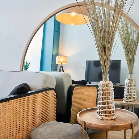 Locations - Le Renaix